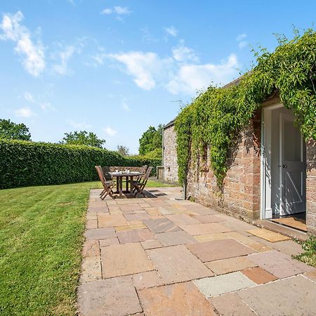 Haytongate Barn Vila Walton  Exterior foto